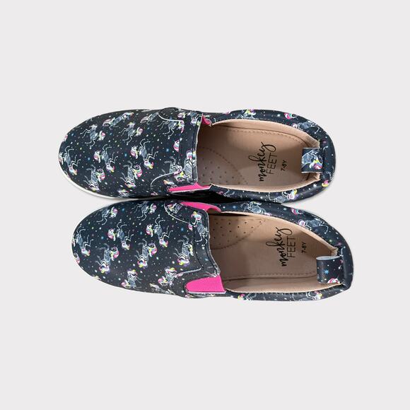 Monkey Feet Unicorn Slip On Glow In The Dark Girls Size 7-8 - Picture 5 of 9